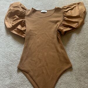Vestique brown bodysuit size small